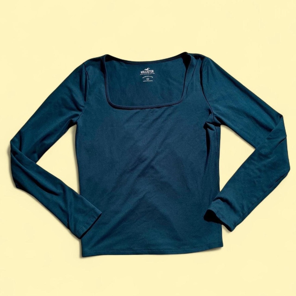 Hollister forest green square neck long-sleeved T-shirt - M